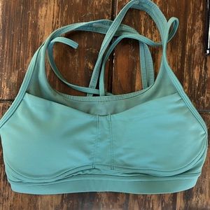 Lululemon Stash to Dash Bra